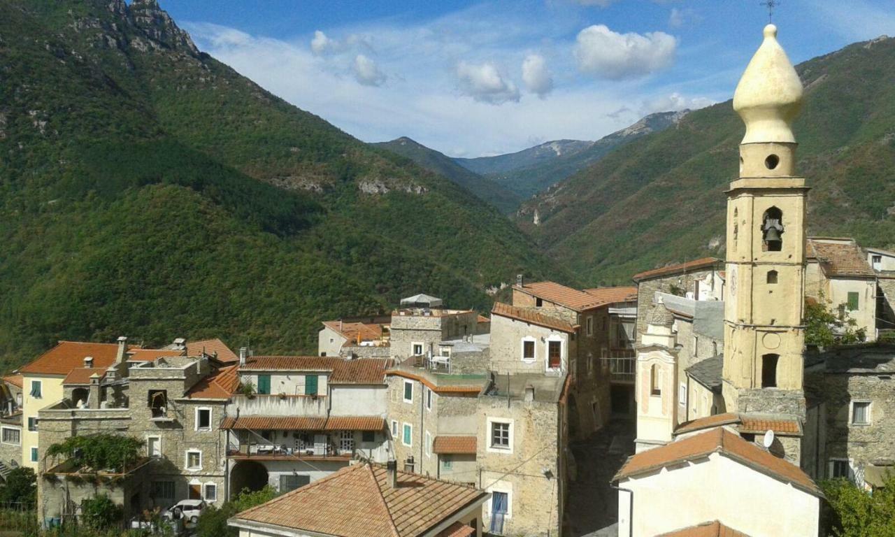 Arve Castelbianco - B&B E Appartamento Colletta Buitenkant foto
